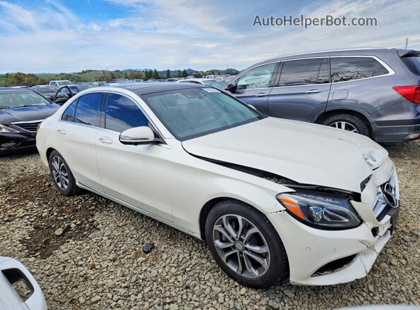 55SWF4JB9GU154300 2016 MERCEDES-BENZ C White Передня права чверть