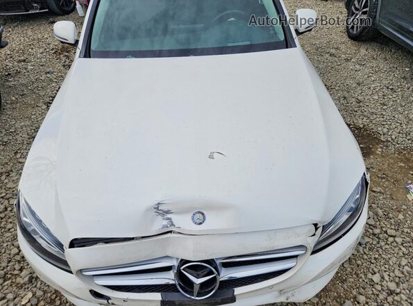 55SWF4JB9GU154300 2016 MERCEDES-BENZ C White Вид задньої частини салону