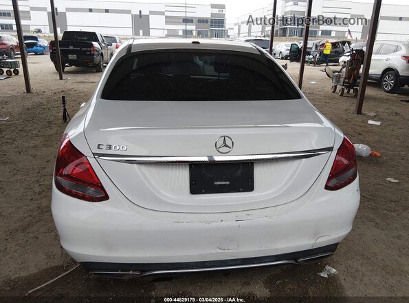 55SWF4JB9JU244814 2018 MERCEDES-BENZ C-CLASS White 