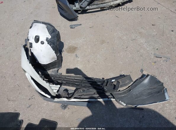 55SWF4JBXHU184844 2017 MERCEDES-BENZ C-CLASS Silver Dashboard view