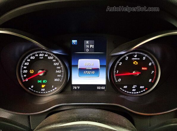 55SWF4JBXHU191289 2017 MERCEDES-BENZ C Black ხელსაწყოთა პანელის ხედი