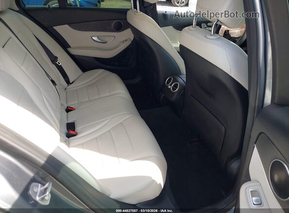 55SWF4JBXHU197044 2017 MERCEDES-BENZ C-CLASS Silver Vista de la etiqueta del VIN