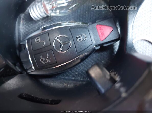 55SWF4JBXJU244286 2018 MERCEDES-BENZ C-CLASS Blue Вид панелі приладів