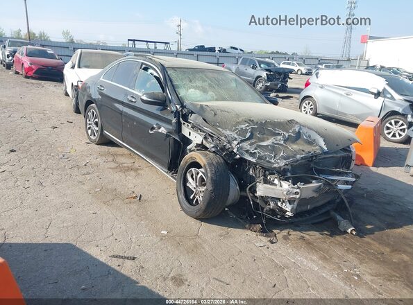 55SWF4KB1JU271374 2018 MERCEDES-BENZ C-CLASS Черный Передняя правая четверть