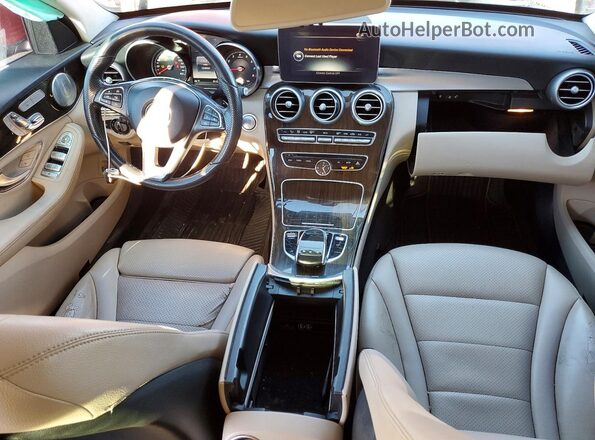 55SWF4KB6GU178780 2016 MERCEDES-BENZ C Red წინა პანელის ხედი