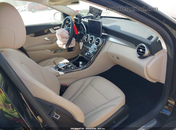 55SWF4KB7JU245233 2018 MERCEDES-BENZ C-CLASS Черный Вид салона спереди
