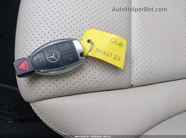 55SWF4KB7JU271606 2018 MERCEDES-BENZ C-CLASS Черный Вид панели приборов