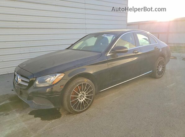 55SWF4KBXJU239359 2018 MERCEDES-BENZ C Black Vista tres cuartos delantera izquierda