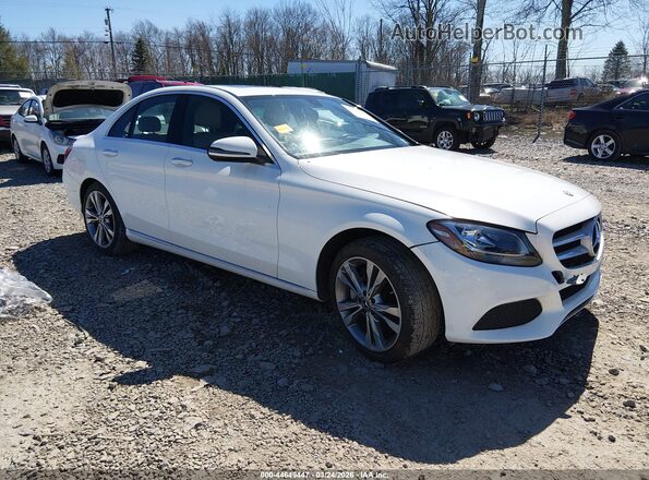 55SWF4KBXJU243427 2018 MERCEDES-BENZ C-CLASS White Przód prawy