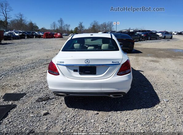 55SWF4KBXJU243427 2018 MERCEDES-BENZ C-CLASS White 