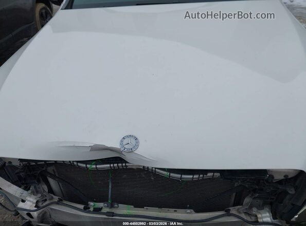 55SWF6EB4HU230660 2017 MERCEDES-BENZ AMG C 43 White Вид ззаду