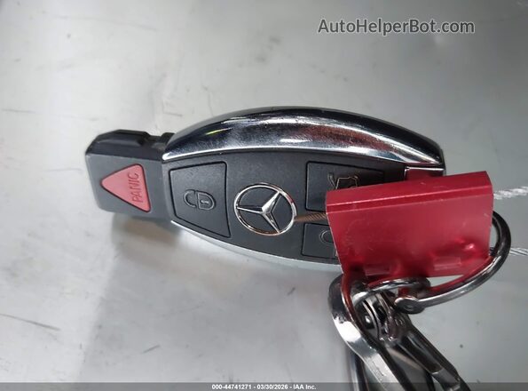 55SWF6EB8GU108978 2016 MERCEDES-BENZ C-CLASS White Առջևի վահանակի տեսք