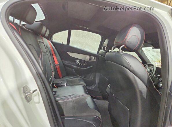 55SWF6EB8JU244356 2018 MERCEDES-BENZ C White Vista de los asientos traseros