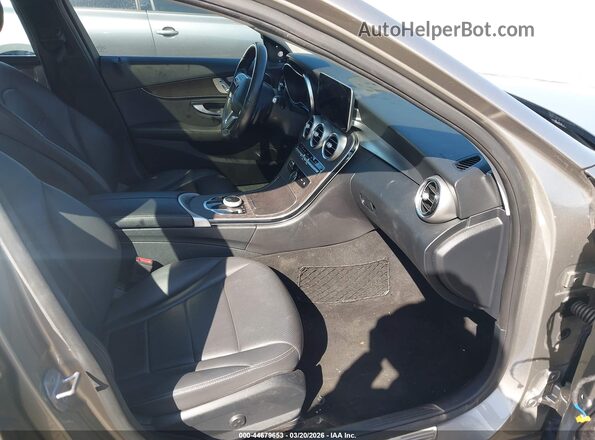 55SWF8DB6KU314516 2019 MERCEDES-BENZ C-CLASS Gray Widok wnętrza z przodu