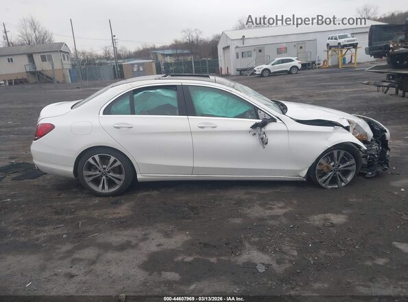 55SWF8EB0KU300349 2019 MERCEDES-BENZ C-CLASS White Vista interior trasera
