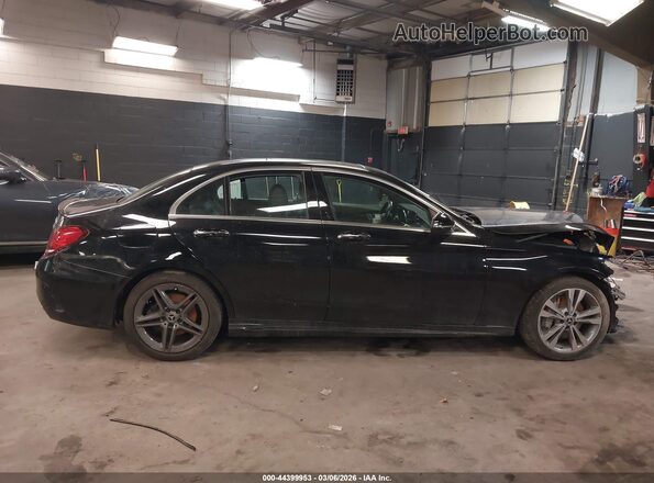 55SWF8EB5LU327063 2020 MERCEDES-BENZ C-CLASS Black Widok zestawu wskaźników