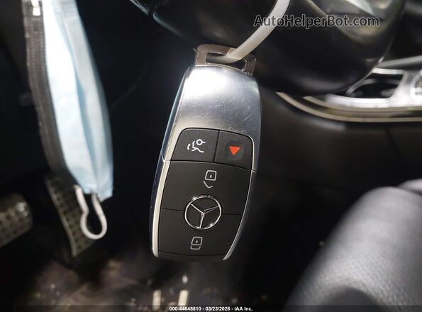55SWF8EB7KU301904 2019 MERCEDES-BENZ C-CLASS Blue Widok deski rozdzielczej