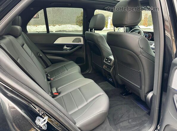 4JGFB4FB9TB547888 2026 MERCEDES-BENZ GLE Черный Вид салона спереди