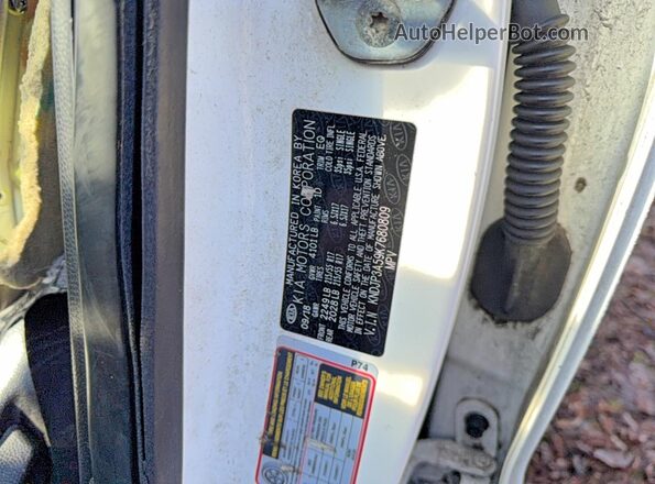 KNDJP3A59K7680809 2019 KIA SOUL Белый Вид задней части салона