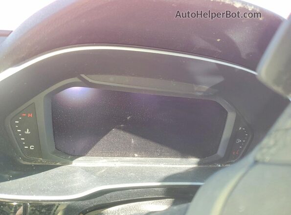 WA1DECF38R1049860 2024 AUDI Q3 Red Вид задніх сидінь