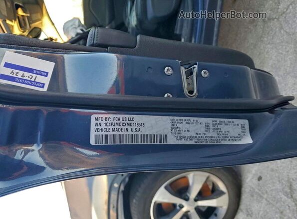 1C4PJMDXXMD118548 2021 JEEP CHEROKEE Бирюзовый Панорамный вид салона 360°
