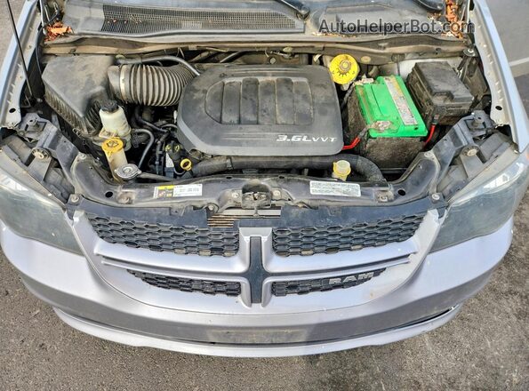 2C4RDGEG3JR140769 2018 DODGE GRAND Серебряный Вид наклейки с VIN-кодом