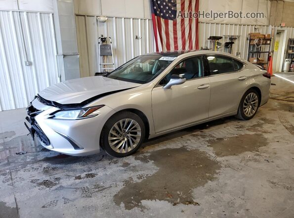 58ABZ1B12KU038274 2019 LEXUS ES Серебряный Передняя левая четверть