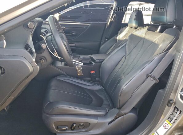 58ABZ1B14KU033576 2019 LEXUS ES Silver Սալոնի դիմացի տեսք