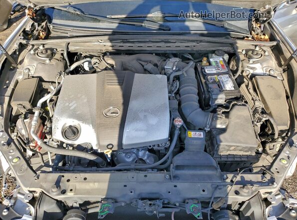 58ABZ1B14KU033576 2019 LEXUS ES Silver Սալոնի հետևի տեսք