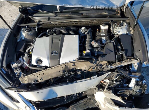 58ABZ1B15KU018715 2019 LEXUS ES Кремовый Вид задней части салона