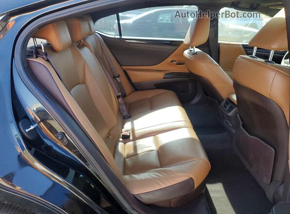 58AD21B10LU010813 2020 LEXUS ES Черный Вид задних сидений