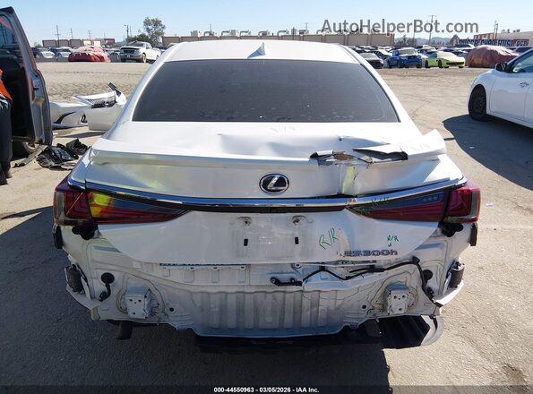 58AD21B12LU006830 2020 LEXUS ES 300H Белый 