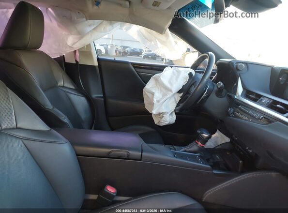 58AD21B12LU009985 2020 LEXUS ES 300H Черный Вид салона спереди