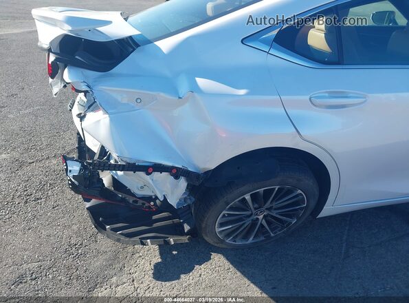 58ADA1C12RU043919 2024 LEXUS ES 300H Белый 