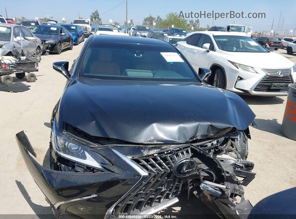 58ADA1C17RU040272 2024 LEXUS ES 300H Черный Вид задней части салона