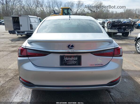 58ADA1C19MU005497 2021 LEXUS ES 300H Silver 