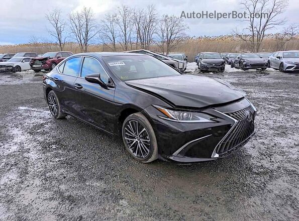 58ADZ1B18RU170765 2024 LEXUS ES Черный Задняя правая четверть