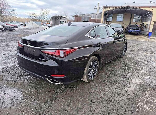 58ADZ1B18RU170765 2024 LEXUS ES Черный Передняя правая четверть