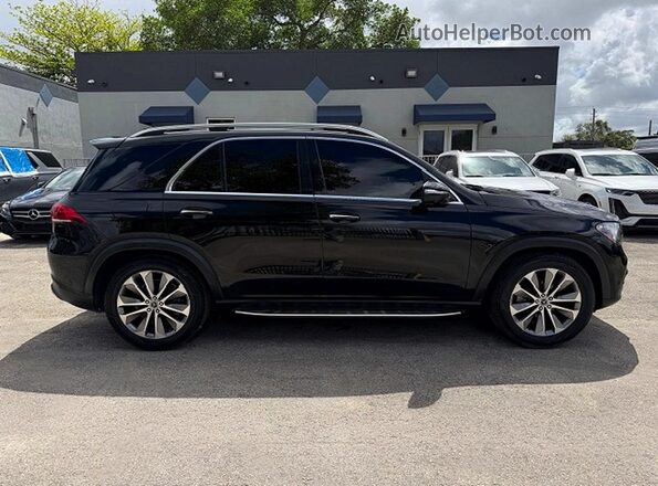 4JGFB4KE6MA495983 2021 MERCEDES-BENZ GLE Черный Панорамный вид салона 360°