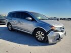 2017 Honda Odyssey Se Серебряный vin: 5FNRL5H30HB015279
