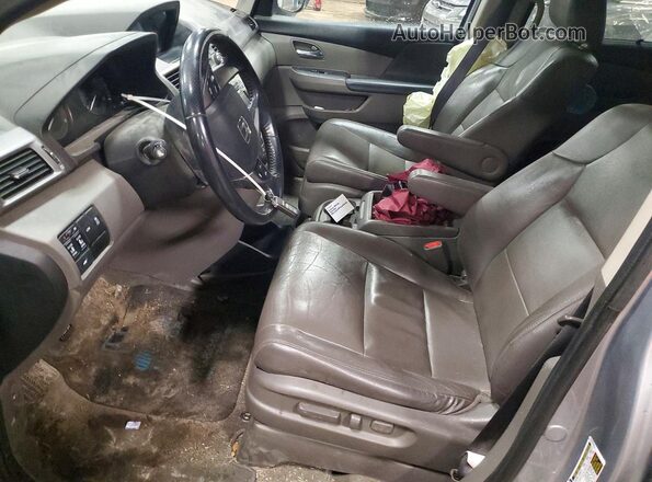 5FNRL5H64HB013853 2017 HONDA ODYSSEY Серый Вид салона спереди