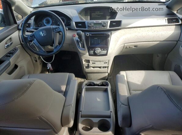 5FNRL5H66HB022442 2017 HONDA ODYSSEY Серебряный Вид панели приборов