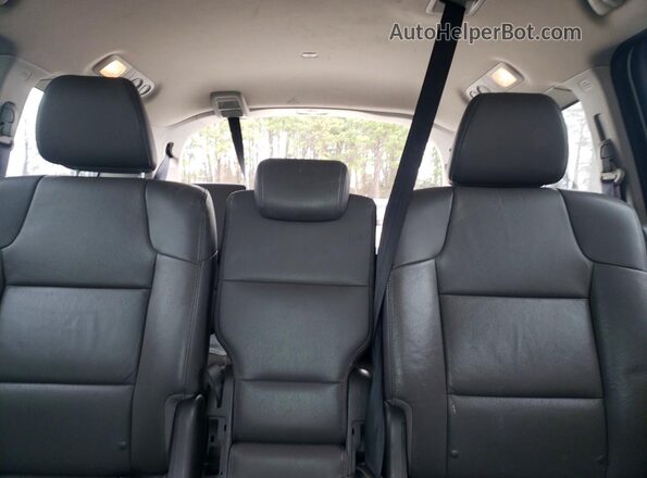5FNRL5H67HB013393 2017 HONDA ODYSSEY Белый Вид задних сидений