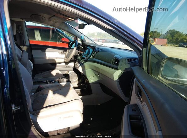 5FNRL6H54KB104707 2019 HONDA ODYSSEY Синий Вид салона спереди