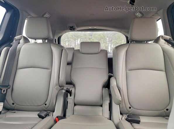 5FNRL6H60PB052797 2023 HONDA ODYSSEY Blue Вид задніх сидінь