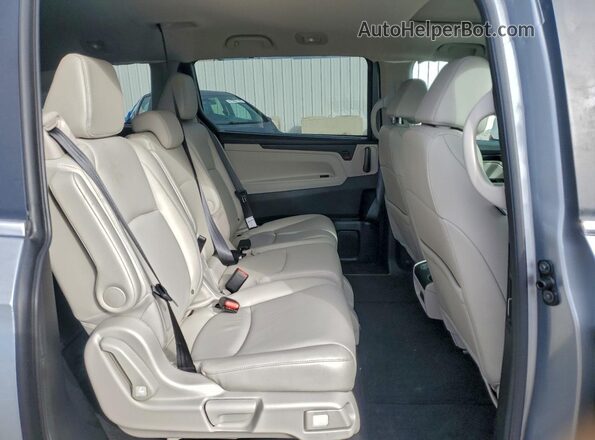 5FNRL6H65TB020566 2026 HONDA ODYSSEY Серебряный Вид задней части салона