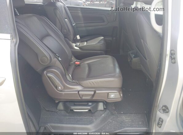 5FNRL6H71JB027858 2018 HONDA ODYSSEY Silver Widok naklejki z numerem VIN