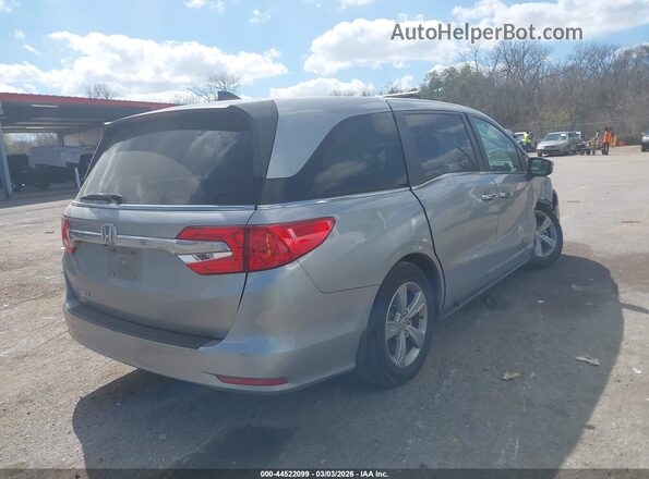 5FNRL6H71JB027858 2018 HONDA ODYSSEY Silver Tył prawy