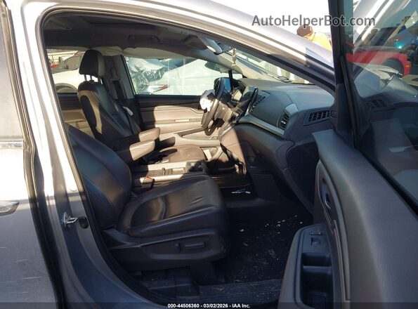 5FNRL6H74JB098052 2018 HONDA ODYSSEY Silver Vista interior delantera