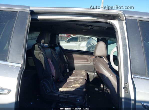 5FNRL6H74JB098052 2018 HONDA ODYSSEY Silver Vista de la etiqueta del VIN